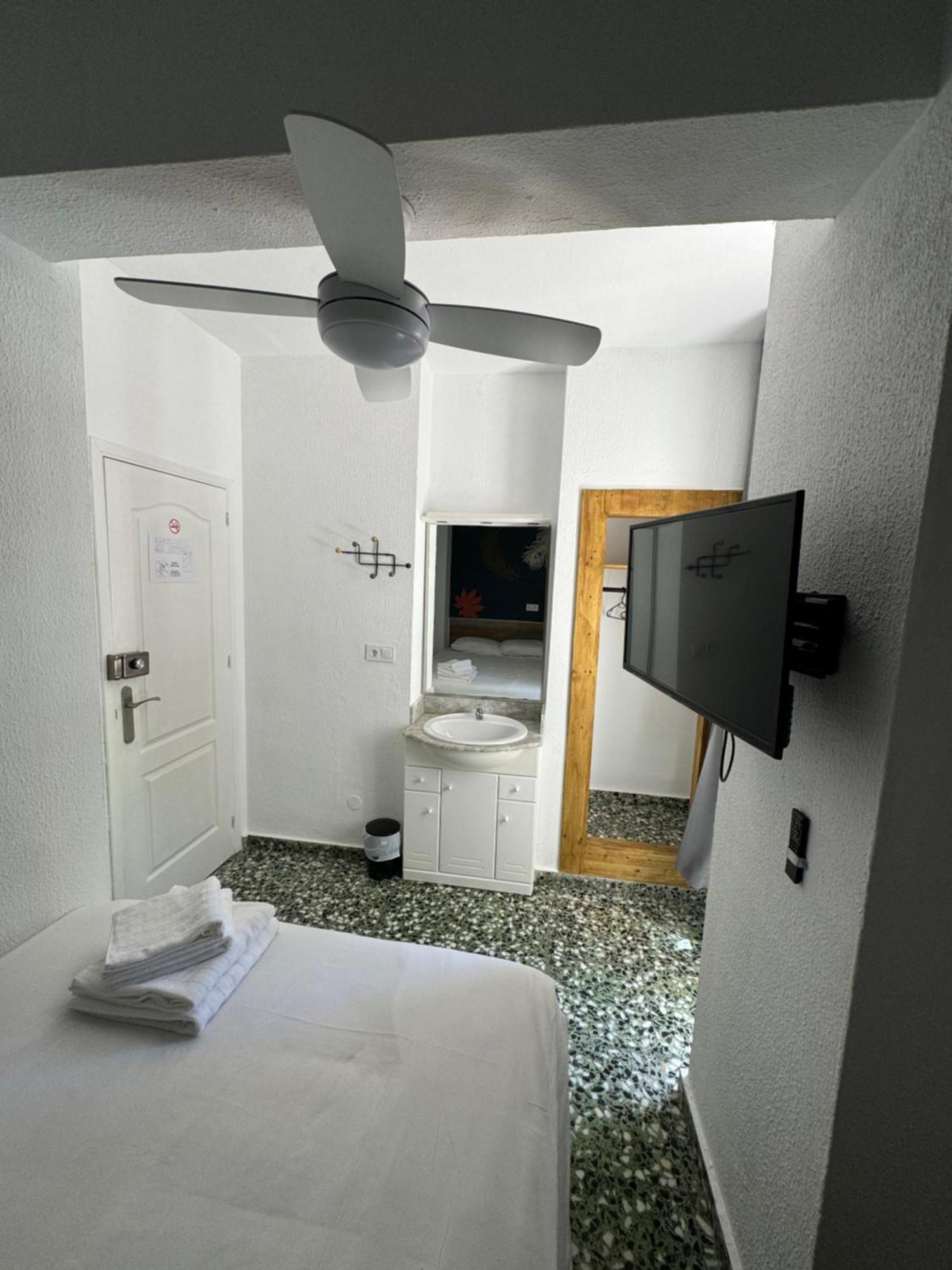 Pension Rioka Calpe Buitenkant foto